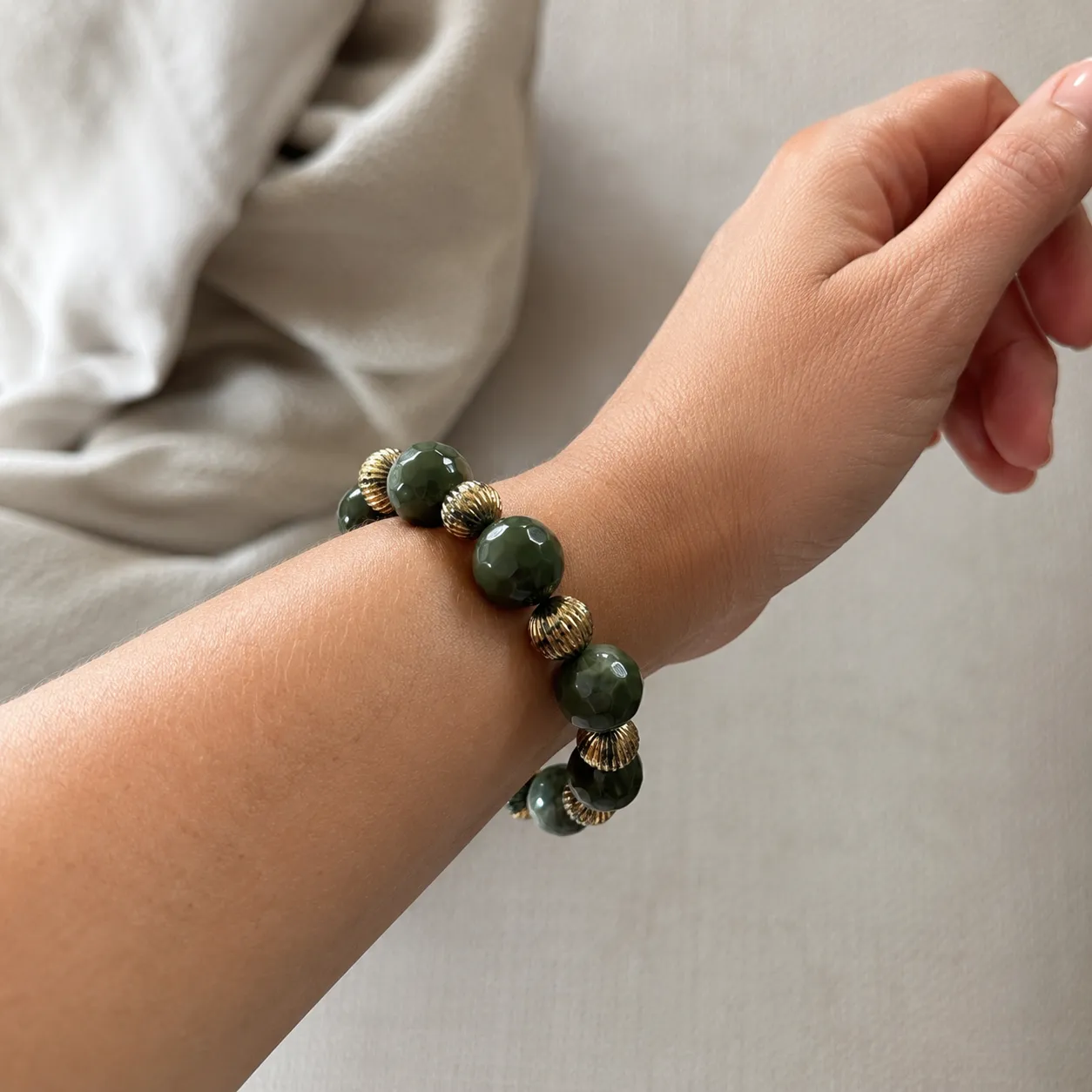 Bracelet Jade Doré